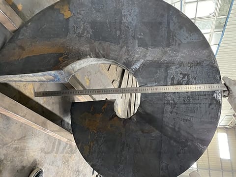 Spiral Flight for Shield Machines