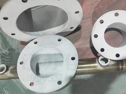 Ceramic-Coated Screw Flight